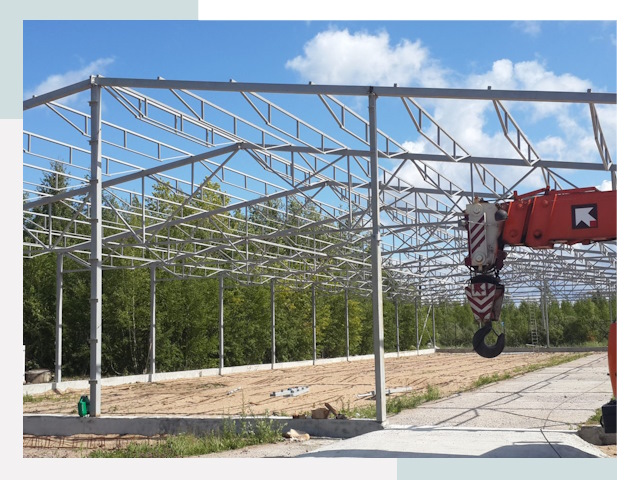 Строительство конюшен в Гуково от 616 руб. под ключ