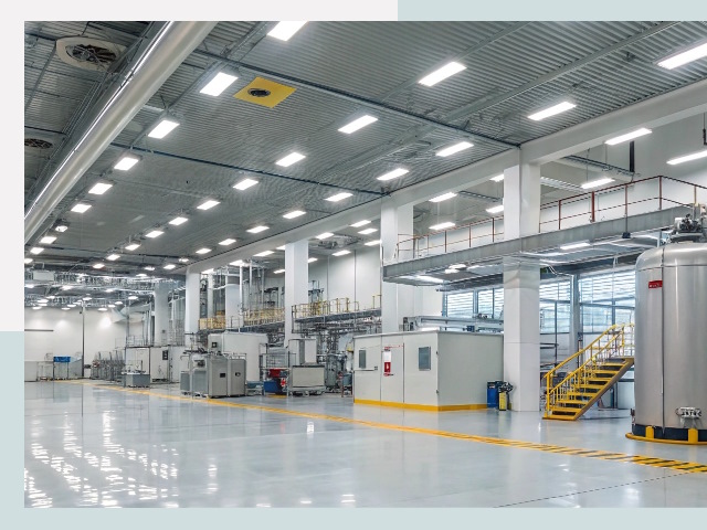 Освещение ангаров в Гукове от 616 руб. - Эффективные решения