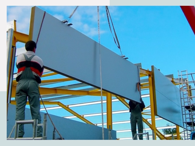 Монтаж сэндвич-панелей в Гукове от 616 руб.